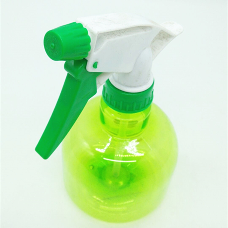 Sunshine Department Store 852 plastic spray bottle, alcohol spray bottle, grass and flower growing, colorful bottle, transparent bottle Specification image