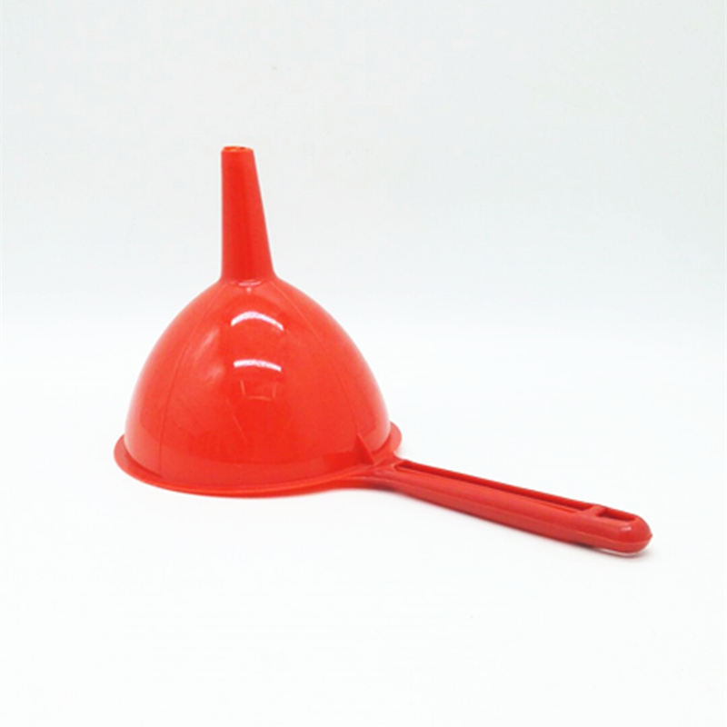 Sunshine Department Store A-2 Plastic large oil drain can be hung with A handle funnel oil can for liquid dispensing