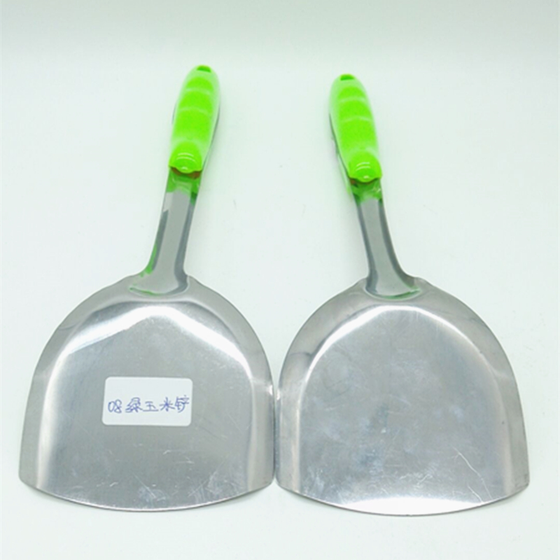 Sunshine Department Store corn-handled spatula, kitchenware tools, spatula, long-handled cooking spatula Application Scenario