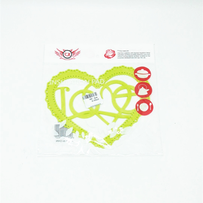 Sunshine Department Store 0710 Color MATS, Silicone placemats, Cup MATS, bowl MATS, vegetable MATS, creative heart-shaped heat insulation MATS