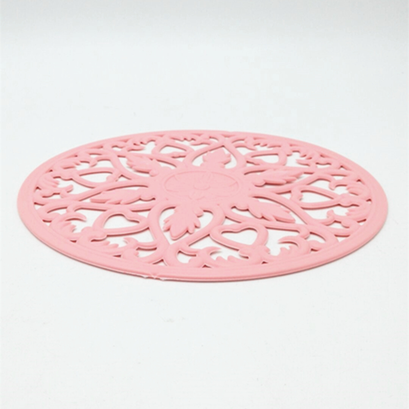 Sunshine Department Store 713 Color MATS, Silicone placemats, cup MATS, bowl MATS, vegetable MATS, creative cut flower heat insulation MATS Application Scenario