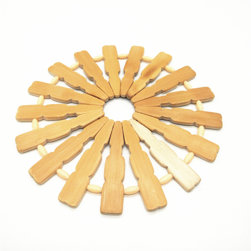 Sunshine Department Store's round bamboo MATS, vegetable MATS, table MATS, bowl MATS, cup MATS, heat-insulating and heat-resistant table MATS Application Scenario