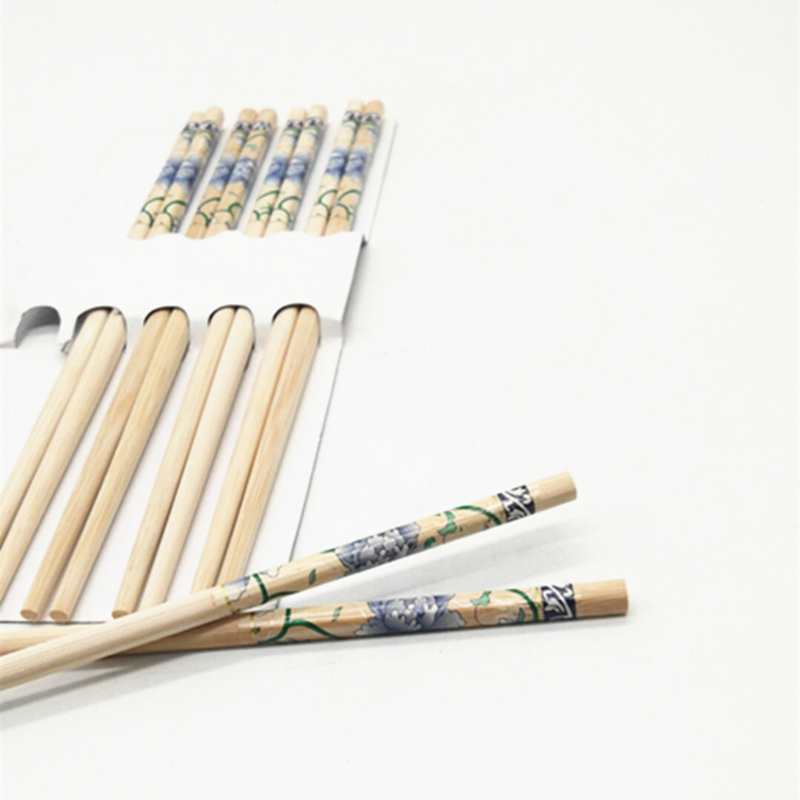 Sunshine Department Store's Sunshine Printed Chopsticks, eco-friendly and healthy bamboo chopsticks, household white chopsticks Application Scenario