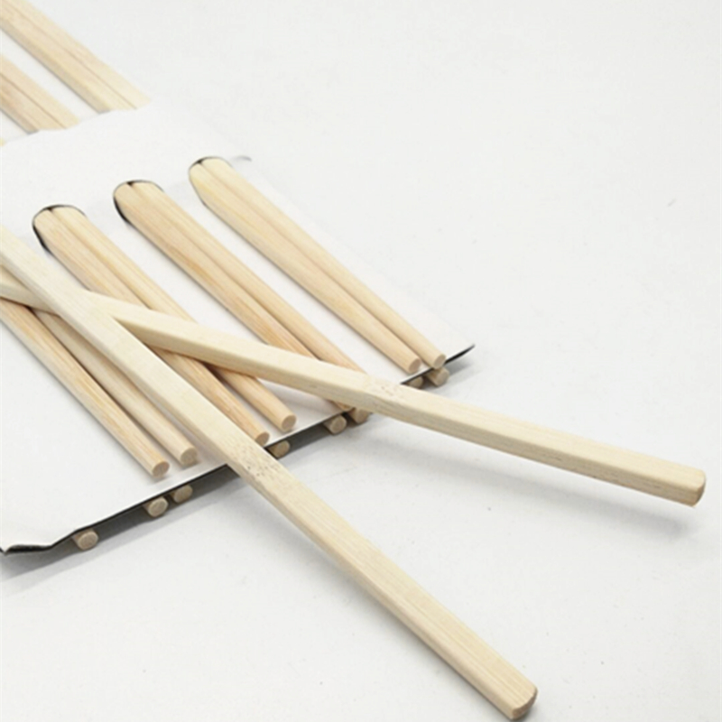 Sunshine Department Store's white wooden chopsticks are free of paint and wax, healthy wooden chopsticks, natural and knot-free printed wooden chopsticks Application Scenario