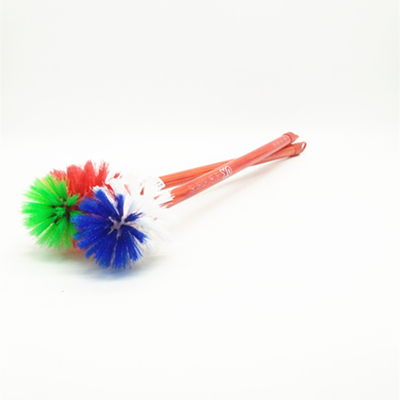 Sunshine Department Store wooden toilet brush, toilet brush, toilet cleaning brush, cleaning brush, long-handled toilet cleaning brush for bathrooms Application Scenario