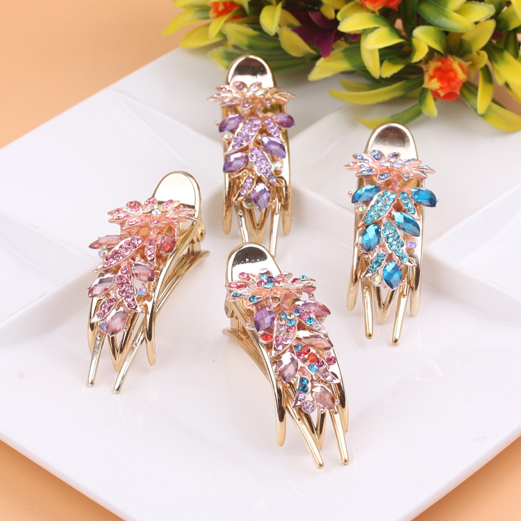Korean three-toothed water diamond hair clips, diamond-encrusted updo hair clips, ponytail clips, hair clips, street stall accessories Specification image