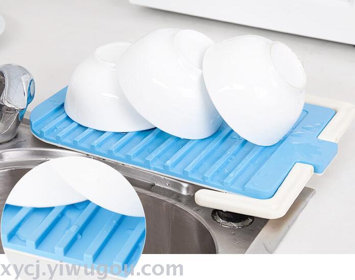 The new vertical cutting board, the draining cutting board and the creative hanging cutting board can be used Application Scenario