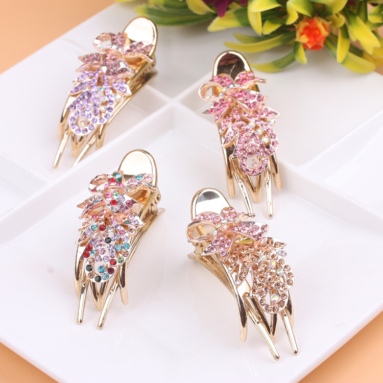 Korean three-toothed water diamond hair clips, diamond-encrusted updo hair clips, ponytail clips, hair clips, street stall accessories details Picture