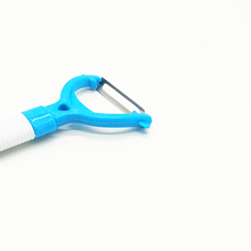 Sunshine Department Store 682 Multi-functional stainless steel fruit peeler, potato peeler Application Scenario