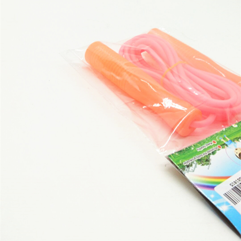 Sunshine Department Store A2 Skipping Rope, plastic-handled skipping rope, weight loss and fitness skipping rope, primary school student competition skipping rope Application Scenario