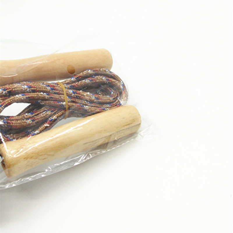 Sunshine Department Store Wooden handle Skipping rope, weight loss and fitness skipping rope, primary school students' competition skipping rope, fitness sports goods Application Scenario