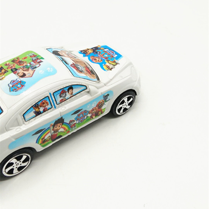 Sunshine Department Store's wire rope car toy model car toy wire rope moving toy Application Scenario