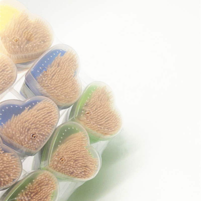 Sunshine Department Store 8818 Creative Heart-shaped Toothpicks, Natural and eco-friendly Bamboo Toothpicks, Household Toothpicks, Table Toothpicks Application Scenario