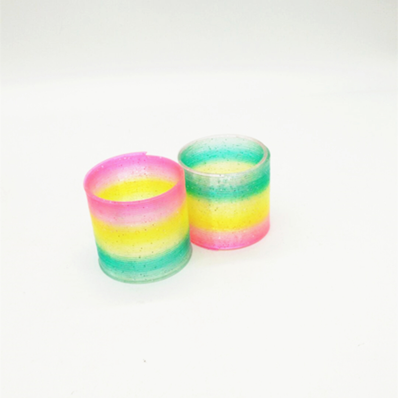 跳跃类玩具实物图