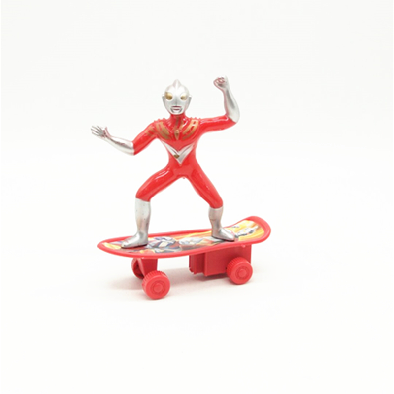 阳光百货 新款创意奥特曼 儿童滑板车玩具 塑料环保益智玩具