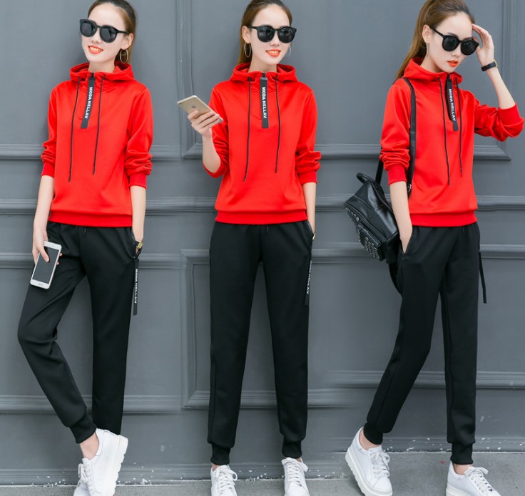 Spring and Autumn Casual sportswear set, a stylish and slimming large-sized long-sleeved hooded sweatshirt two-piece set