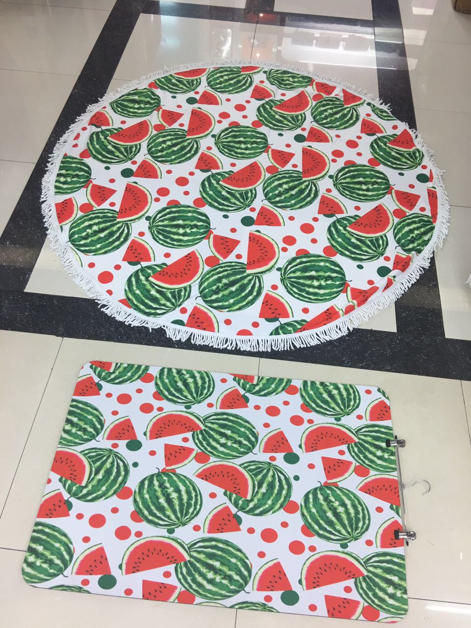 Factory direct sales and wholesale customization. Minimum order: 100 pieces per round printed beach towel Specification image