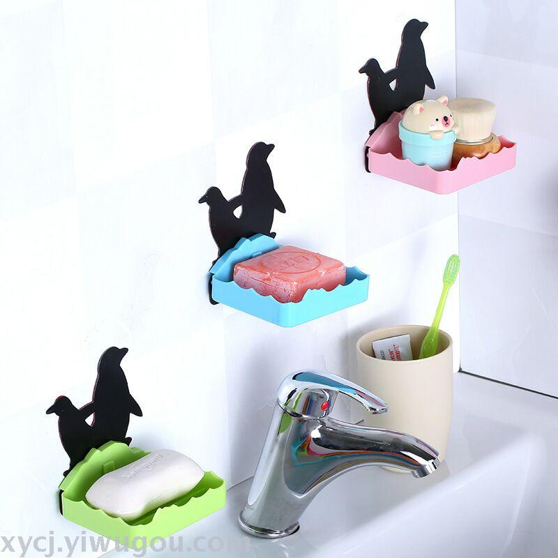 Bathroom storage rack, creative living room storage rack, new suction cup rack Application Scenario