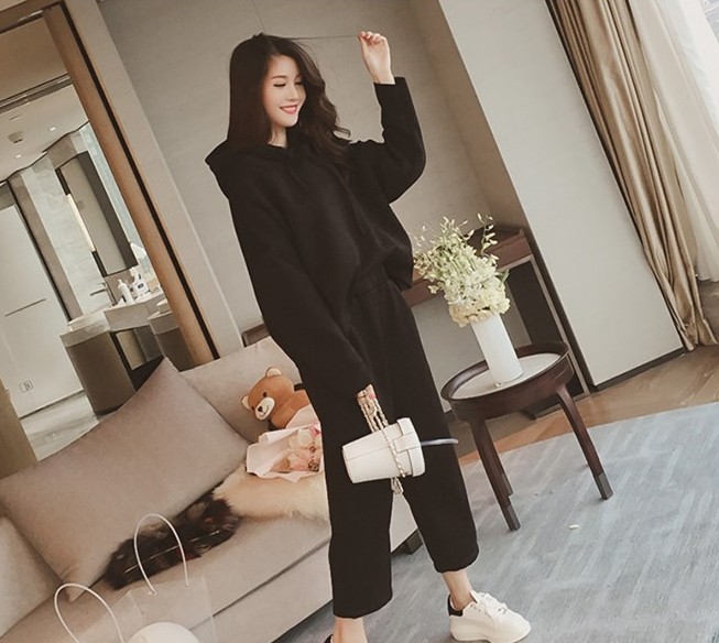Korean version plus-size sportswear, women's fleece loose hoodie, slimming casual wear two-piece set details Picture