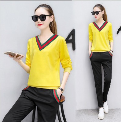 Long-sleeved V-neck T-shirt sportswear set of two pieces, a slimming and form-fitting casual sweatshirt Specification image
