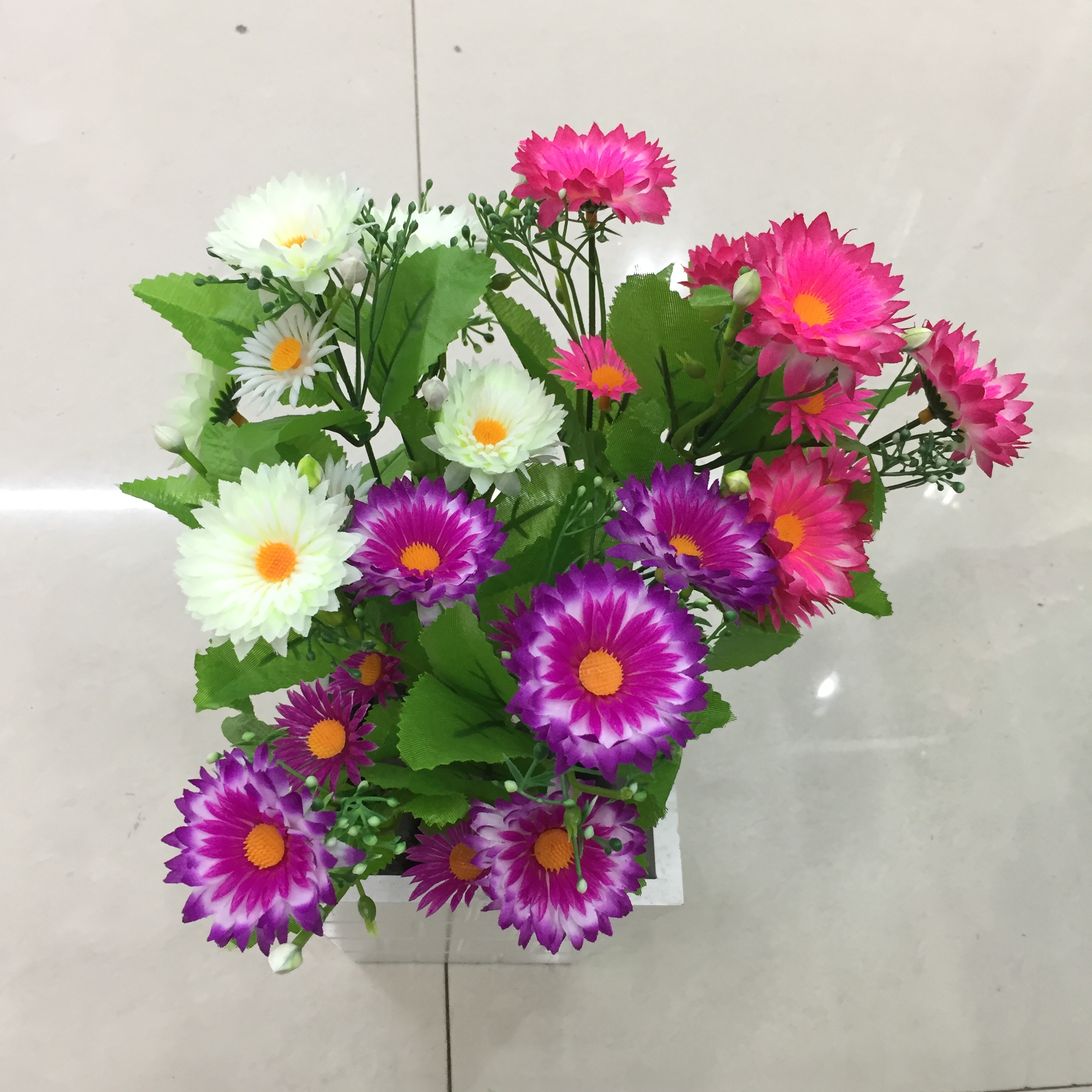 Five-pronged flower core chrysanthemum artificial flower Specification image