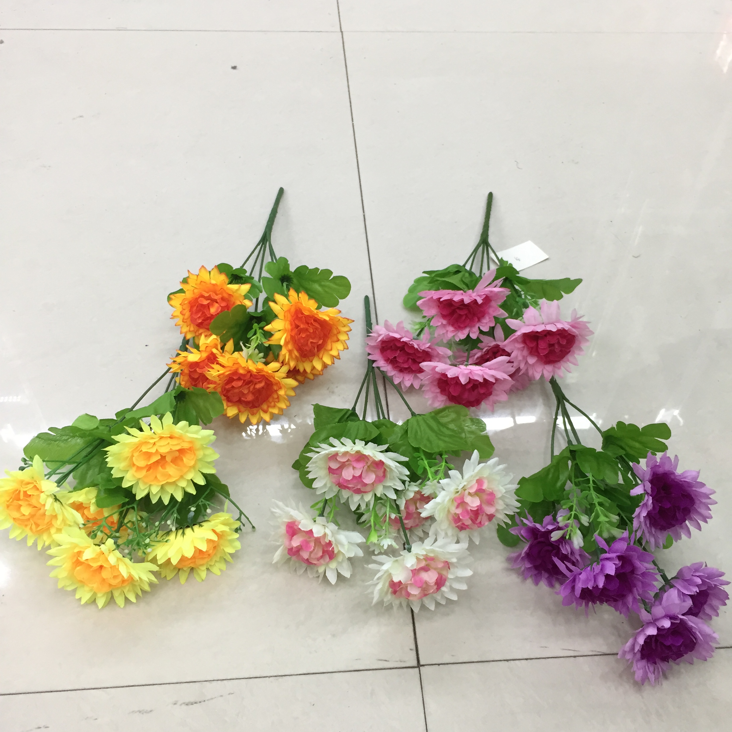 5-forked core chrysanthemum artificial flower Application Scenario