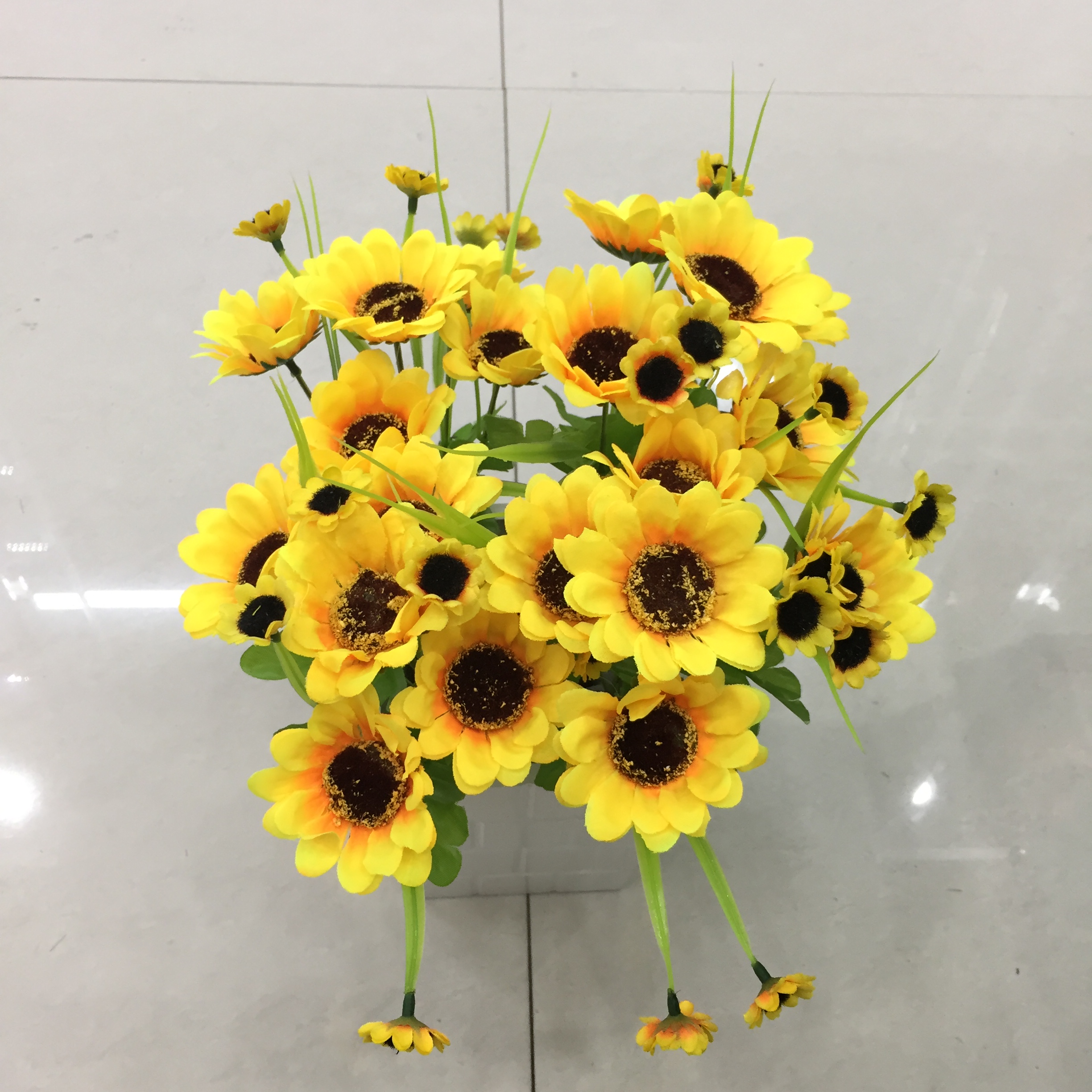 Five small sunflowers, artificial flowers Specification image