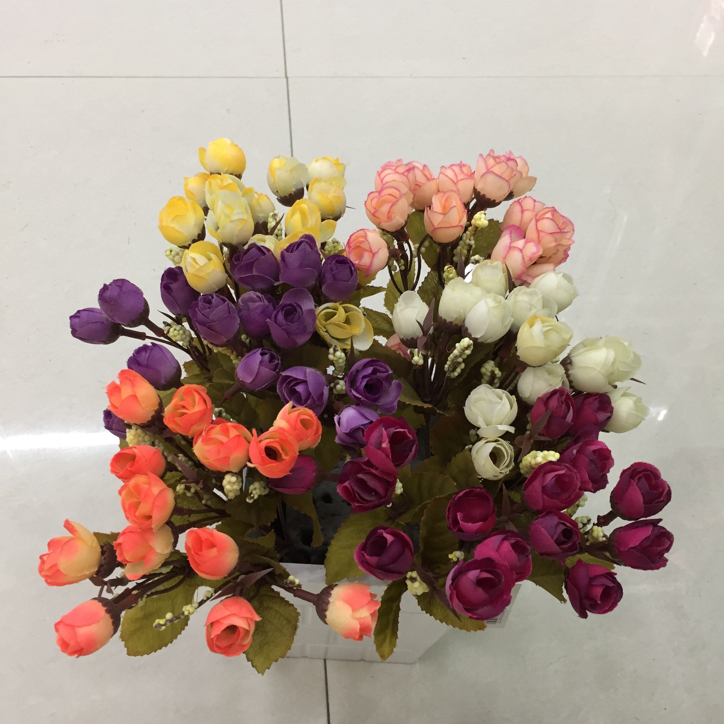 5-forked autumn star bud artificial flower Application Scenario