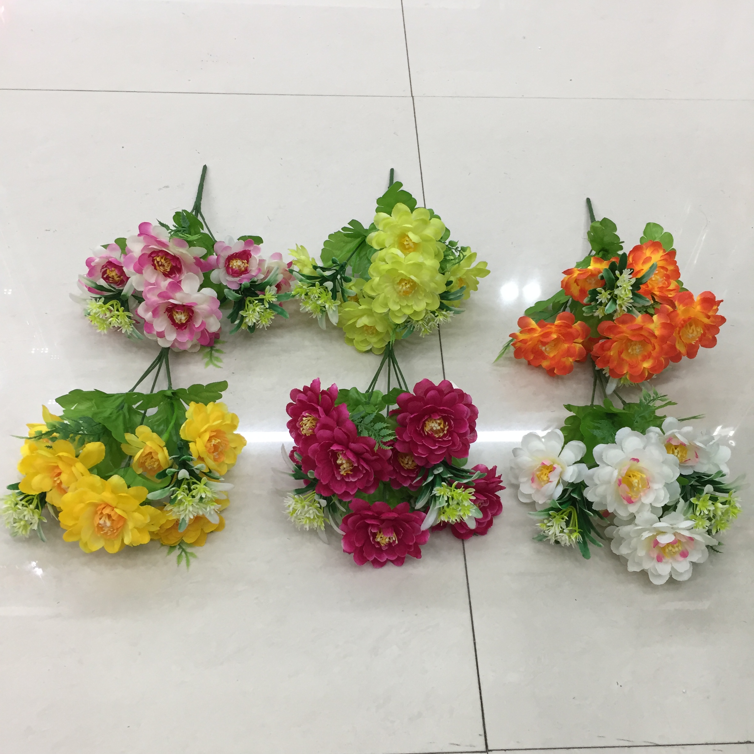 5-forked rose heart chrysanthemum artificial flower Application Scenario