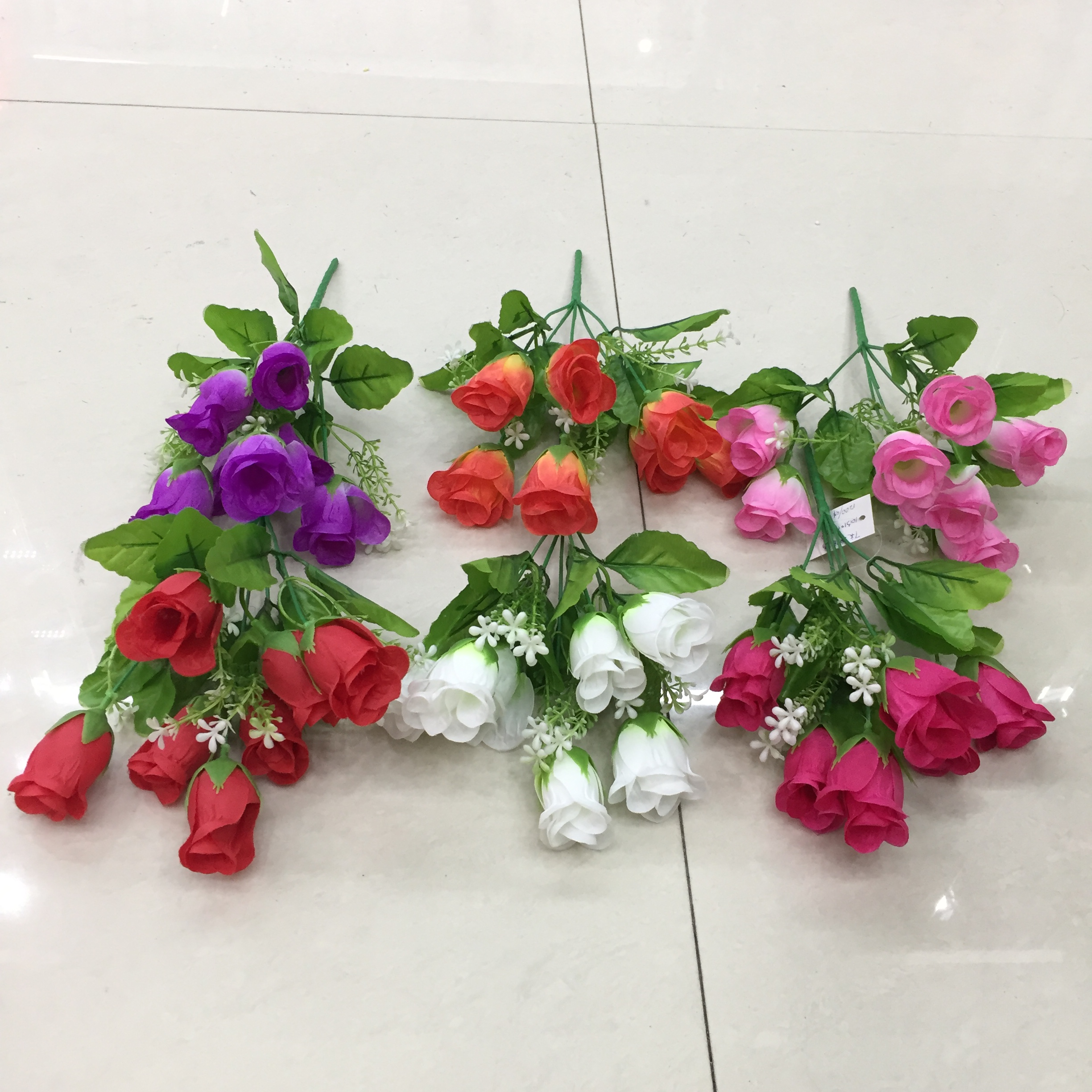 Five-pronged rose bud artificial flower Application Scenario