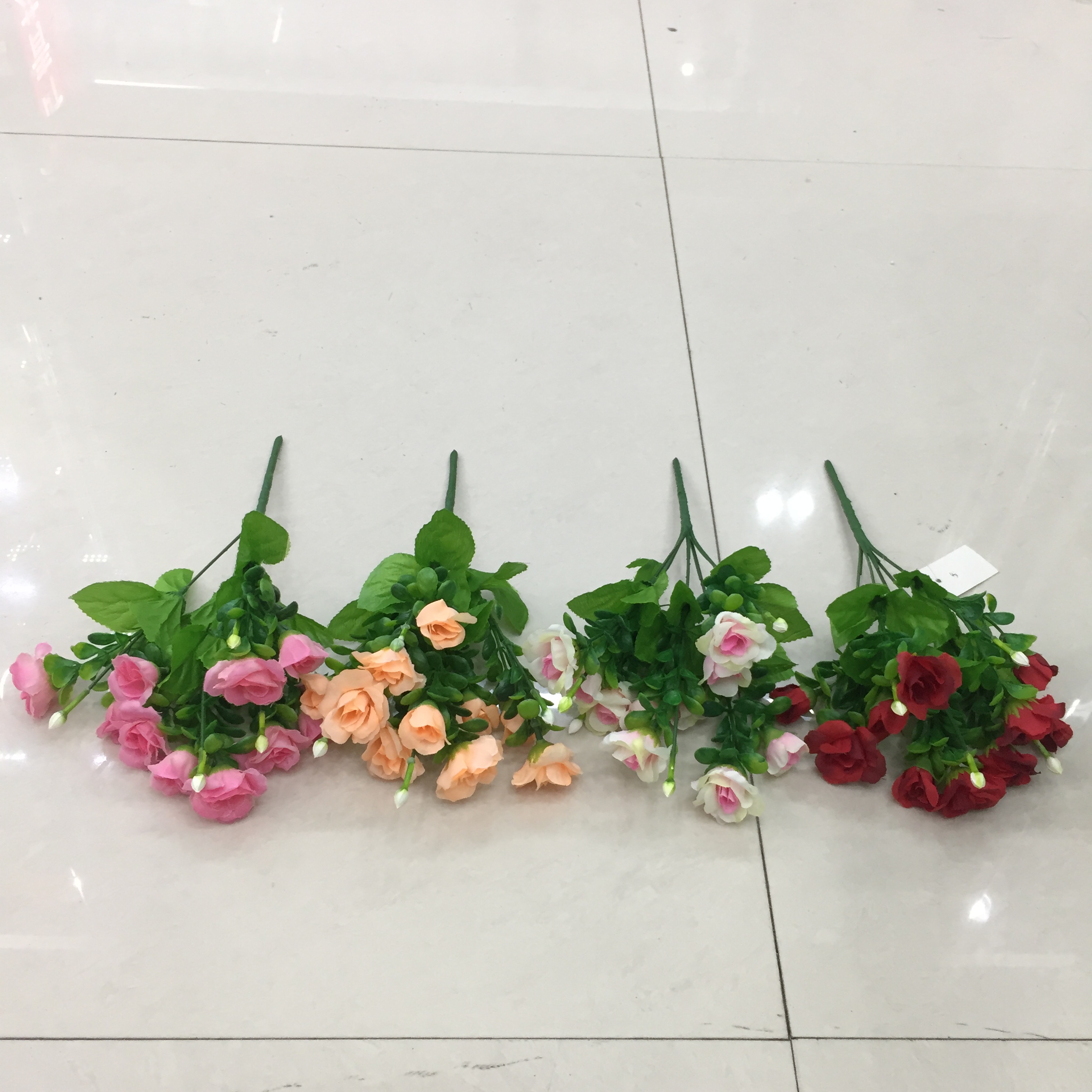 Five-pronged spring-colored rose bud artificial flower Application Scenario