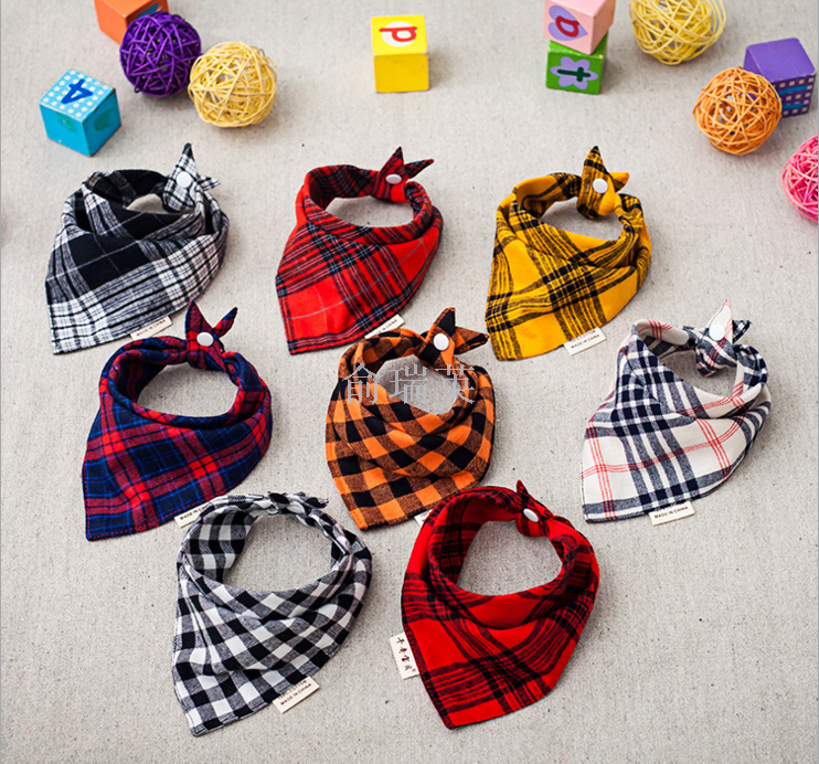 Korean version checkered triangular wipes, baby products, snap wipes, factory direct sales