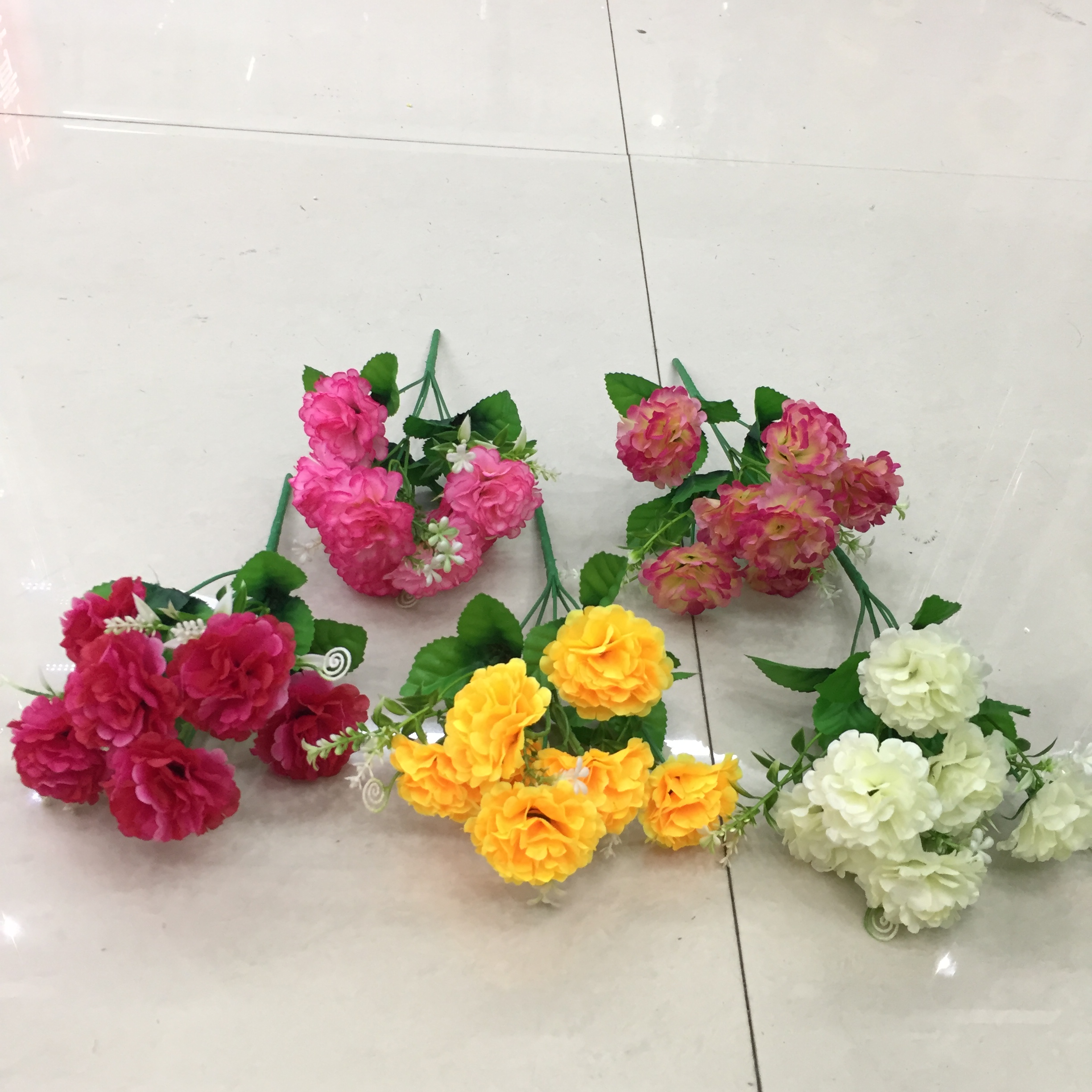 5-pronged 6-ear peony artificial flower Application Scenario