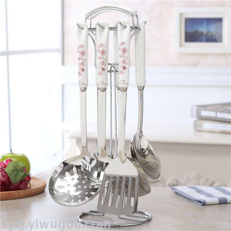 Kitchenware set with nylon colored handles, 9-piece set, 7-piece set, kitchenware gift spatula, spoon, large spatula Application Scenario