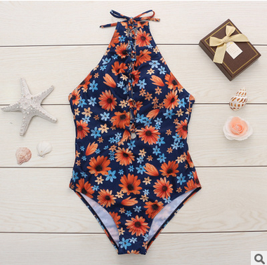 2017 Europe and the United States new one-piece women's swimsuit chrysanthemum print sexy bikini sold quickly full figure