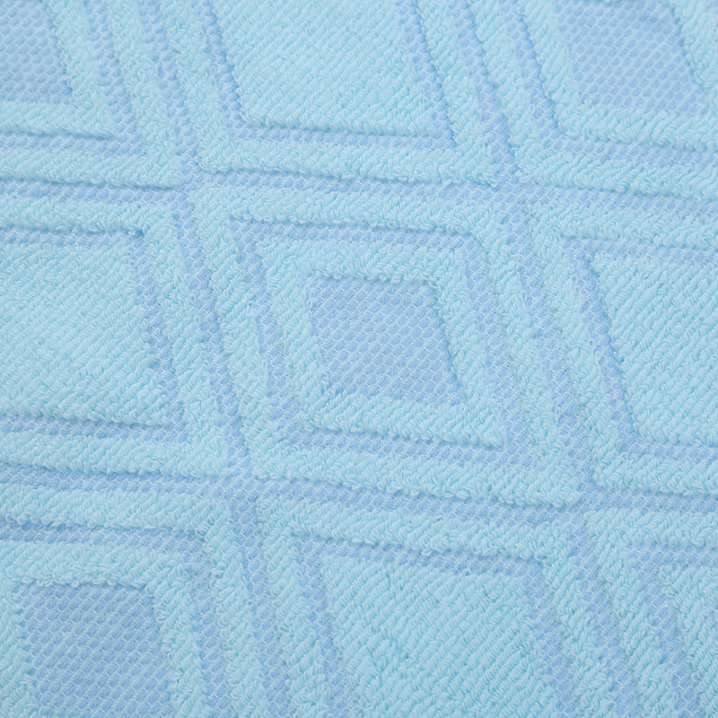 Diamond-shaped pure cotton household face towel, thickened plain jacquard absorbent face towel Application Scenario