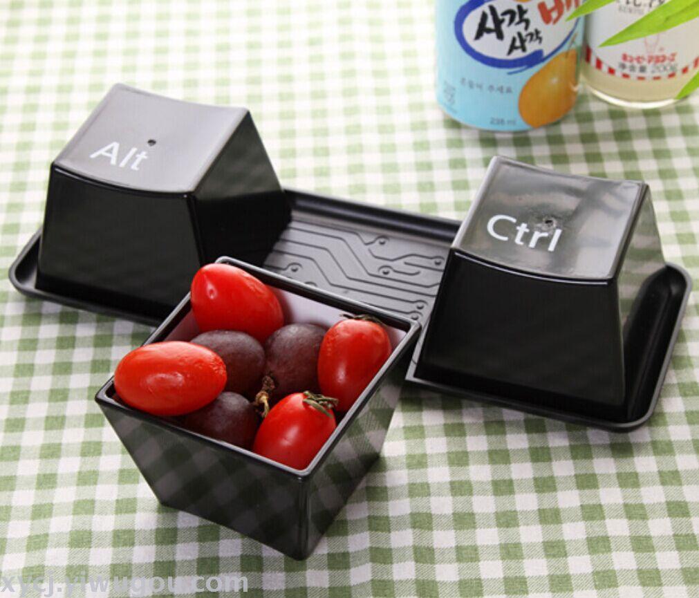 New creative keyboard cup Square cup black and white
