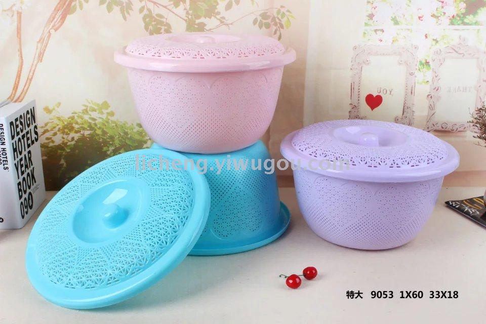 Plastic fruit basket drops water blue fruit and vegetable blue washing vegetables blue storage basket