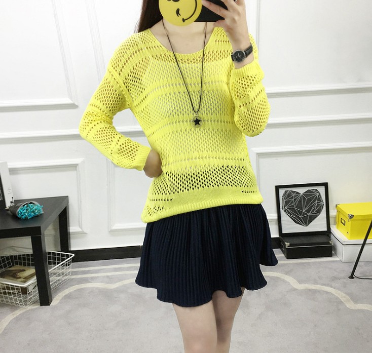 New solid-color women's loose, large-sized long-sleeved, cut-out thin pullover knitted sweater, base layer and blouse