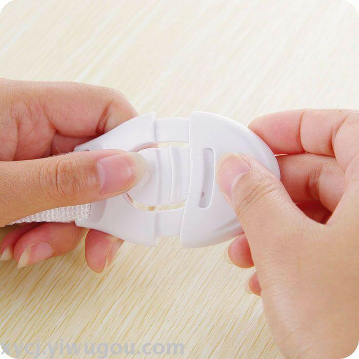 The safety lock of the children's drawer prevents your hand from being pressed Specification image