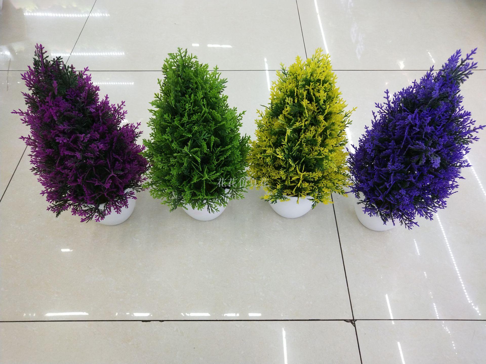 Simulation decoration plastic pot Christmas tree plants, decorate the bedroom and living room