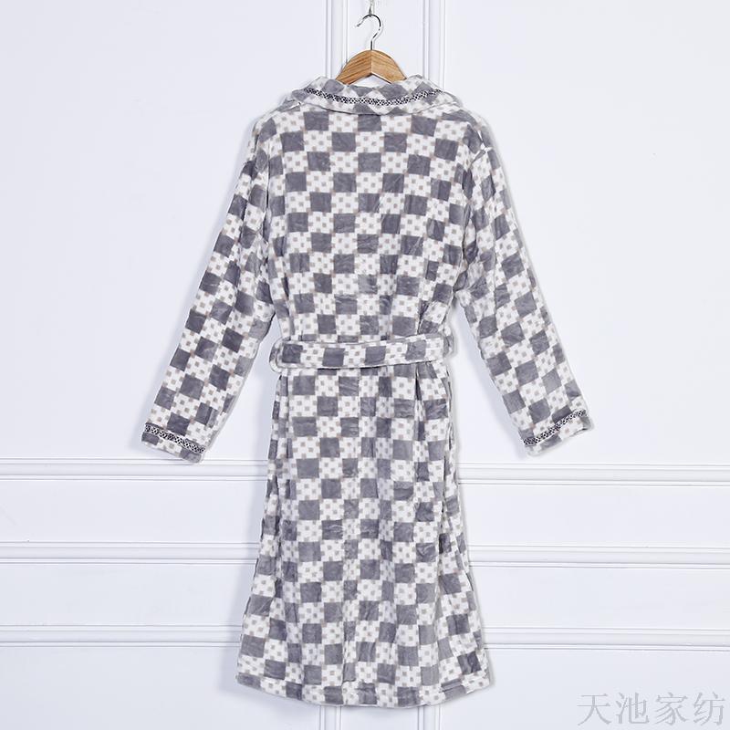 Zhendong Autumn And Winter Thickened Custom Flannel Three-Dimensional Offset Flower Lovers Cartoon Cute Bathrobe Pajamas Specification drawing