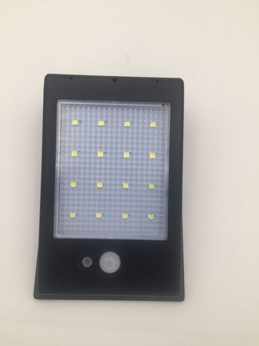 Solar 16 lamp wall lamp