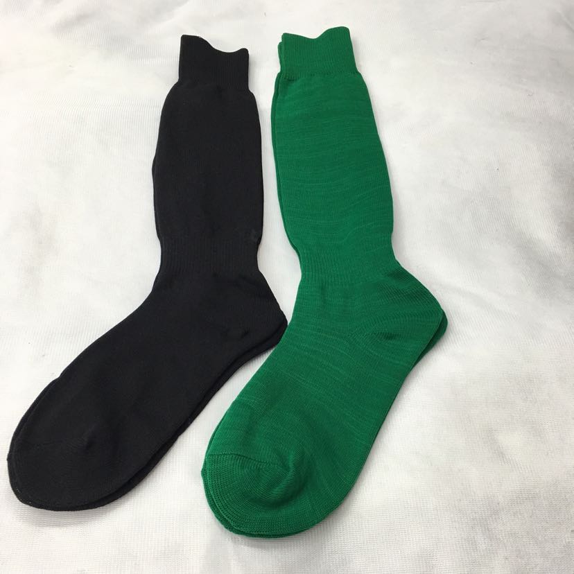 Socks at the street stall, various types of football socks, sports socks, long socks, men's adult competition long socks, training anti-slip ball socks Application Scenario