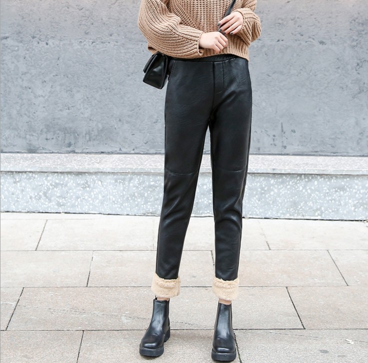 Fleece and thickened lambskin elastic waist pu leather pants, women's 9-inch pants, casual pants, women's pants details Picture