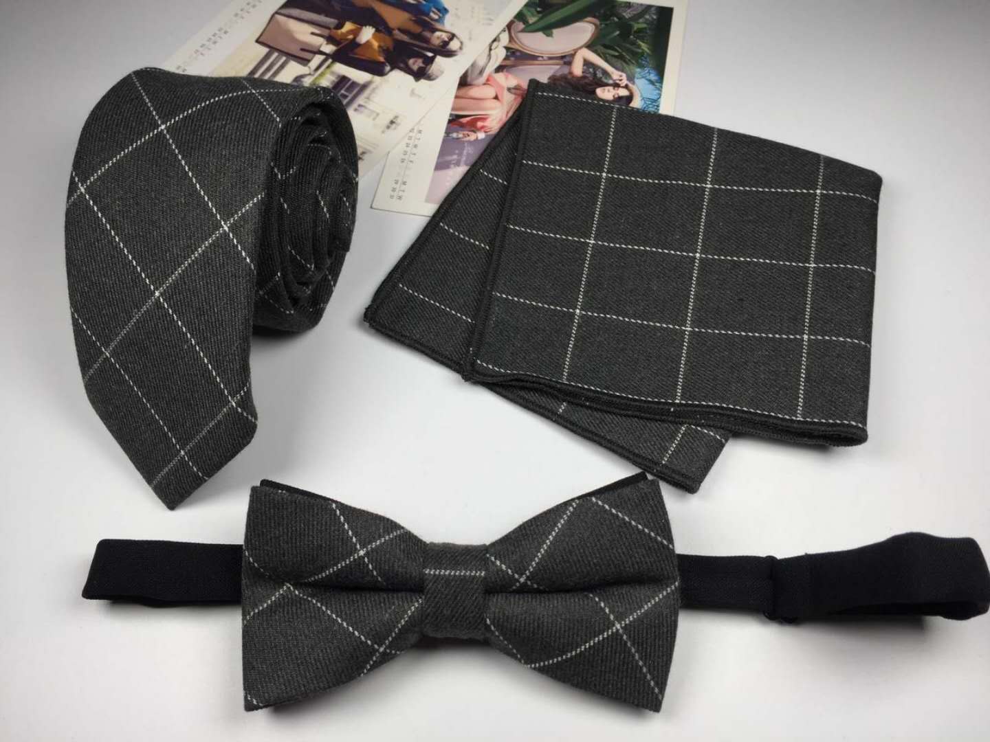 Men's business bow tie, tie and handkerchief set, professional Korean version gentleman groom tie set Application Scenario