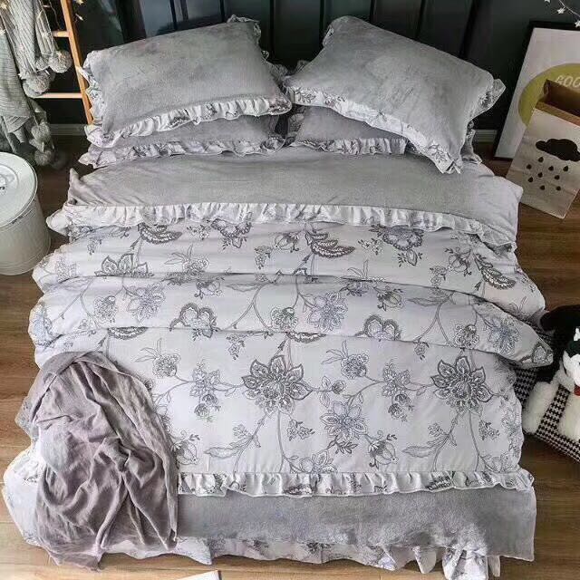 Lace flannel four-piece bedding set details Picture