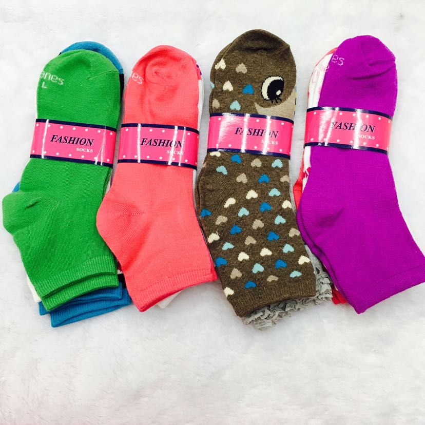 Ground stall female socks autumn and winter socks in tube socks foreign trade socks small wholesale socks girl socks