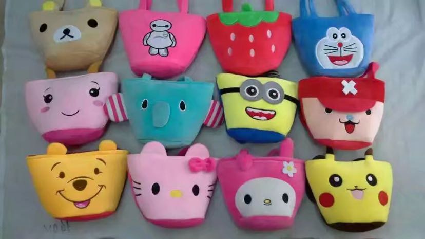 Plush toys, cartoon and cute single-shoulder bags, plush bags, embroidered children's handbags, vegetable basket bags
