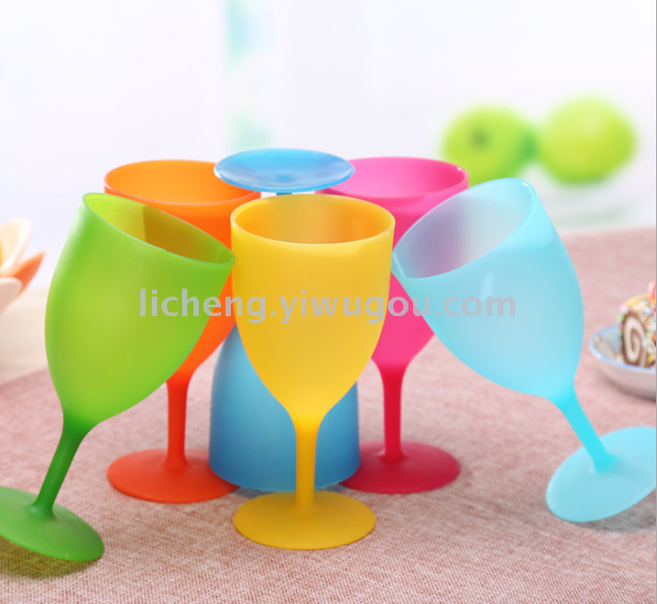 Plastic cups goblets, wine glasses,